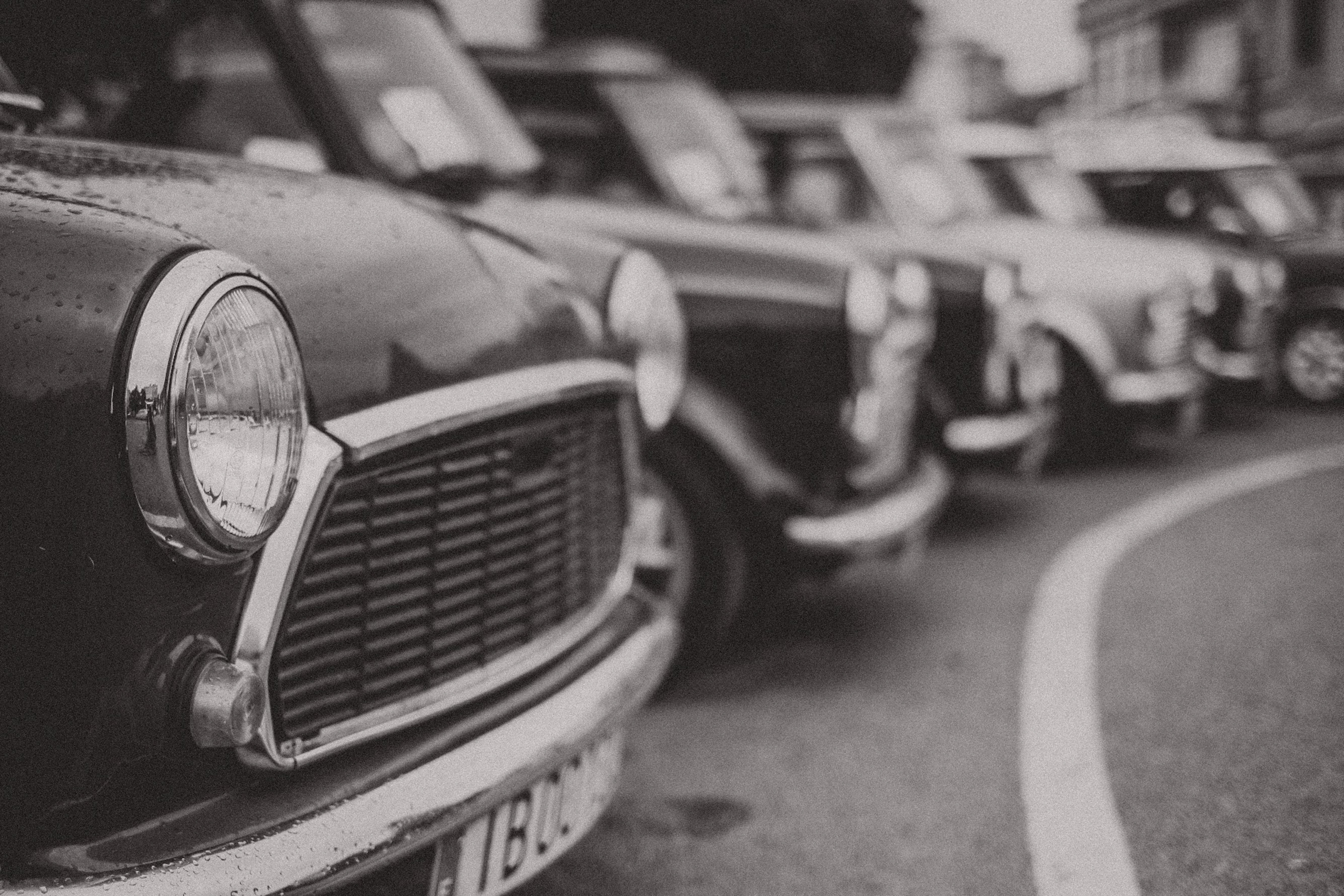 Minis in Mallorca - Notice the Space