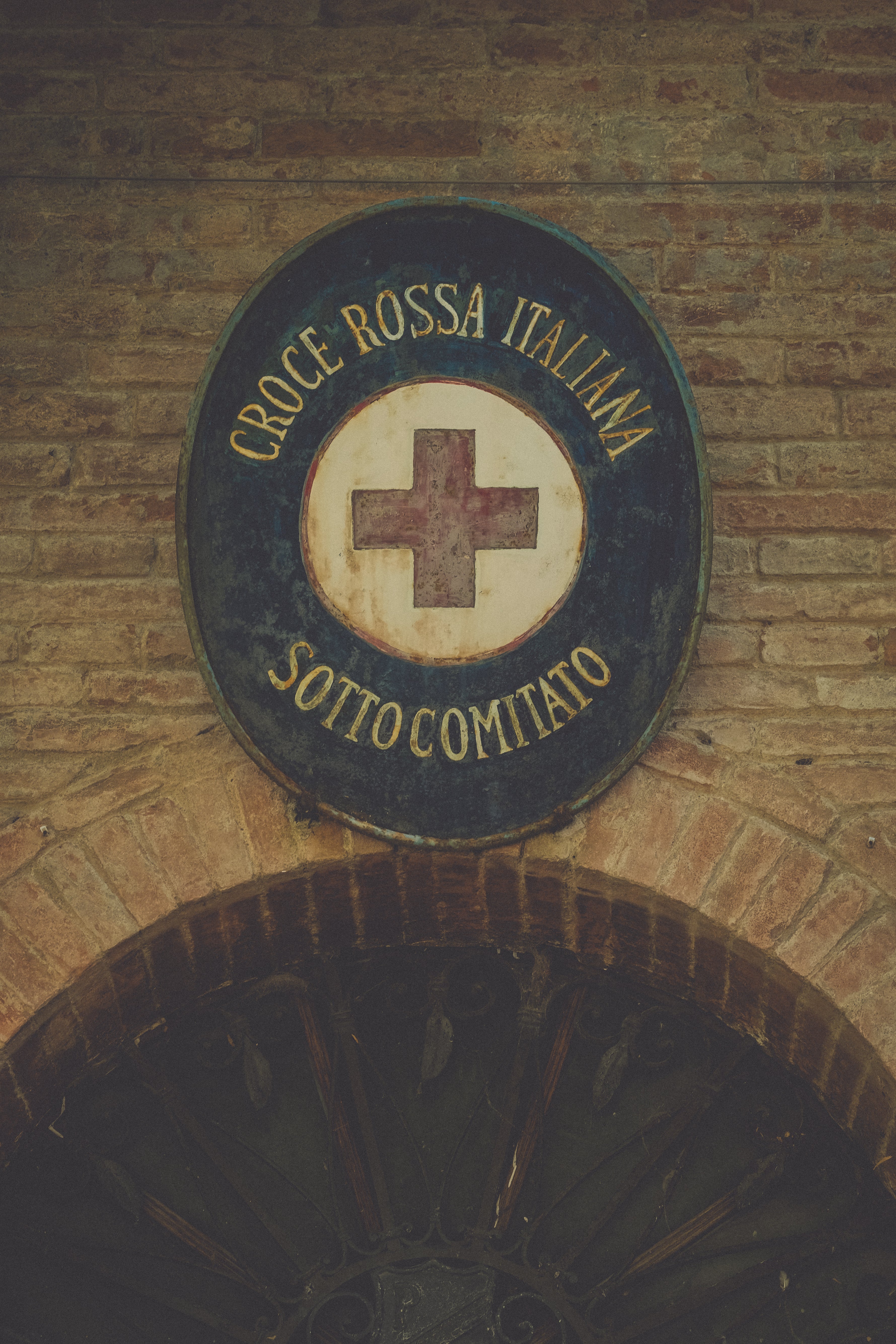 Italian Red Cross - Notice the Space