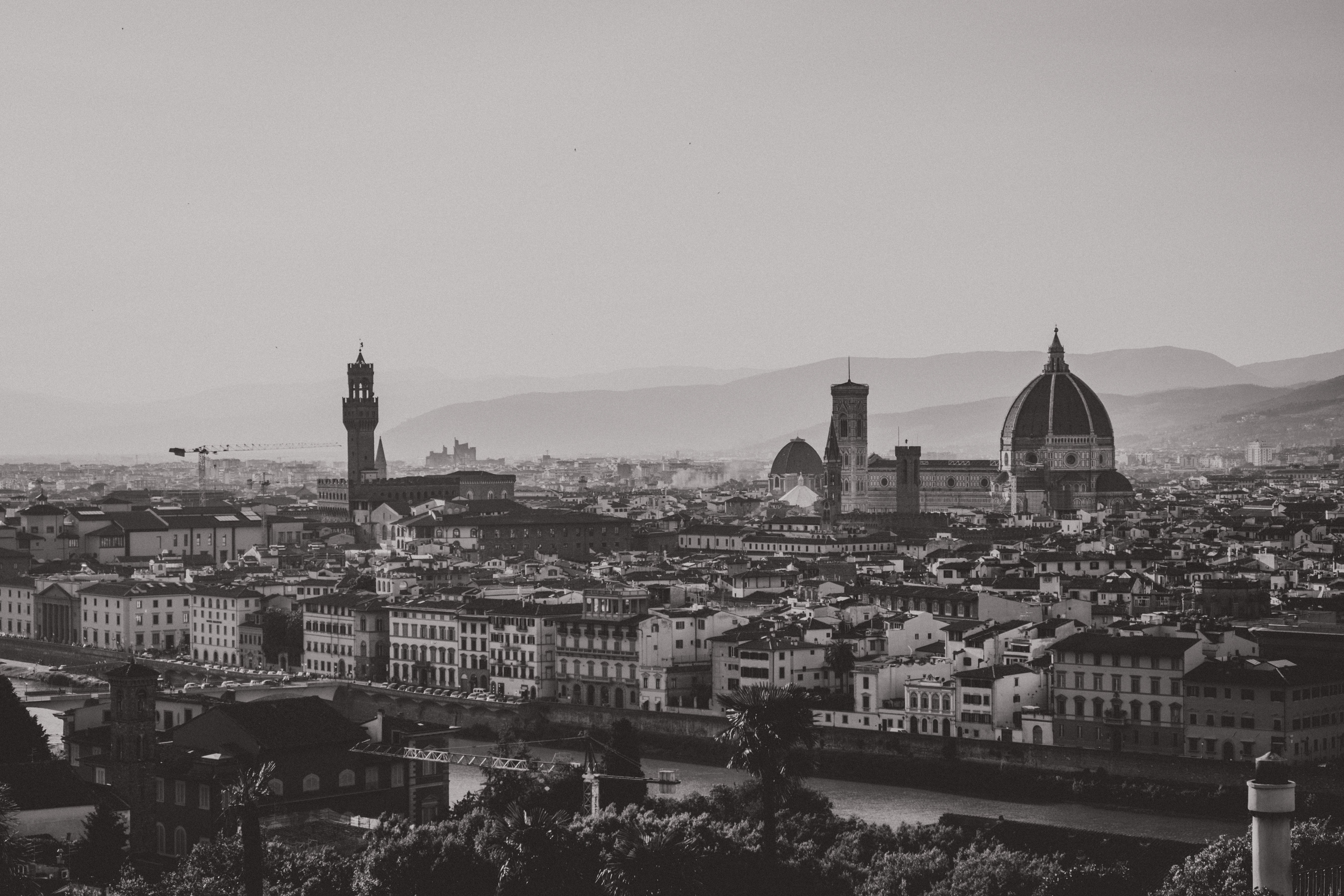 Looking to Florence I - Notice the Space