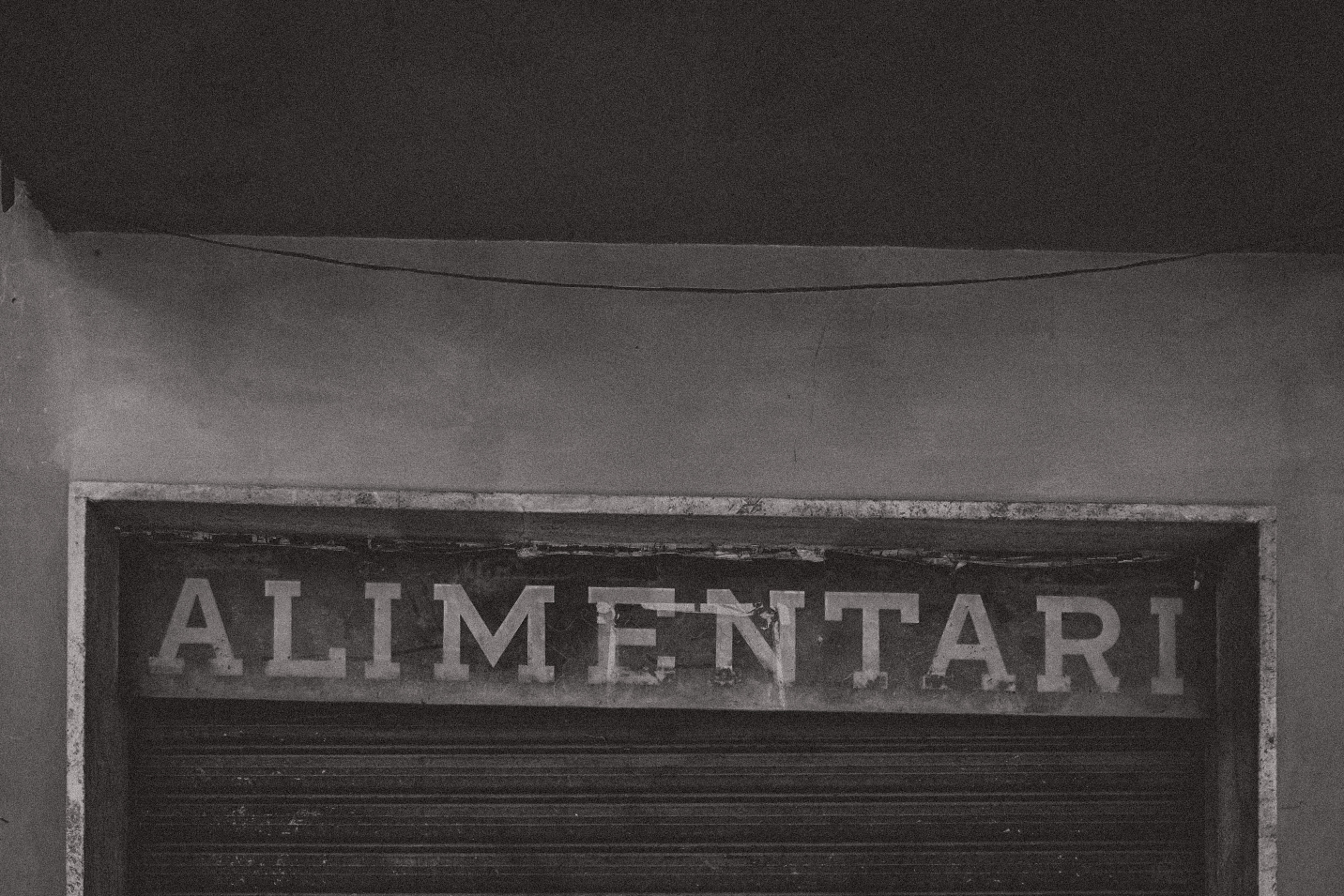 Alimentari - Notice the Space